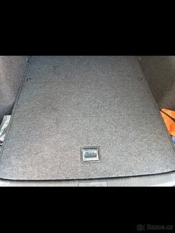 Dvojité dno Octavia 1