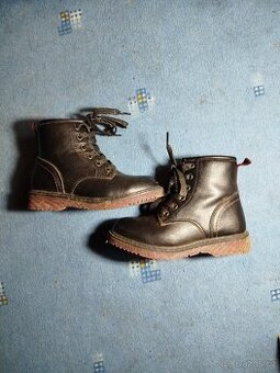 Dětské boty vel 28