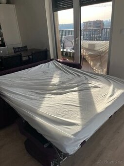 Talianska rozkladacia sedačka