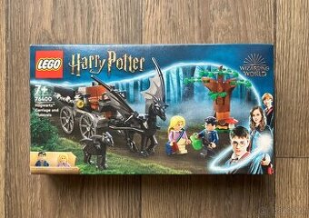 LEGO Harry Potter 76400 Kočár a testrálové