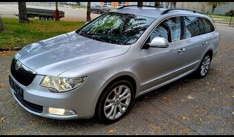 Superb 2,0 tdi dsg NAVI,pěkný stav.