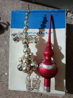 Skleněné špičky na vánoční stromeček