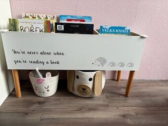 Dětská knihovna Bloomingville