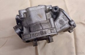 Válec Aprilia RS 125 220H - určený k opravě