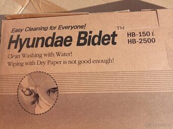 Přídavný bidet k WC