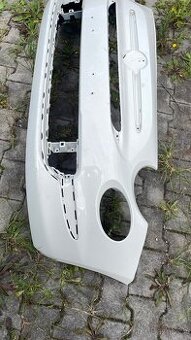 Prodám předni náraznik Fiat 500