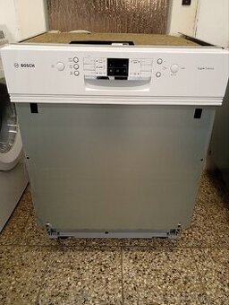 Myčka nádobí Bosch vestavná