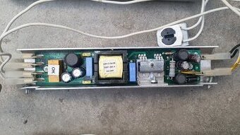 Isuzu - trafa na zářivky