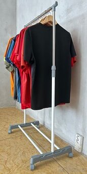 ŠTENDR - POJÍZDNÝ ŠATNÍ STOJAN 2 kusy