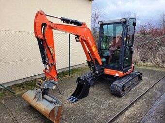 minirypadlo Kubota U27-4