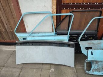 Prodám dveře Škoda 120 + zadní čelo + kryt motoru