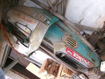 prodám karoserii na skutr ČZ 502