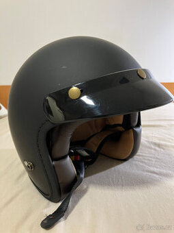 Přilba, Lazer Mambo Evo Z-Line