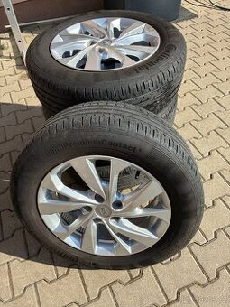 pneu 225/60/17  Hyundai tucson