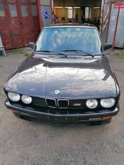 BMW e28 M535i