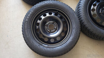 Téměř NOVÁ zimní kola Nokian 15" 4x100 Mini Cooper