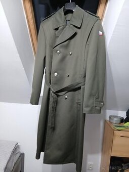 Kabát plášť vycházkový 97 AČR, stříbrné knoflíky, zelený