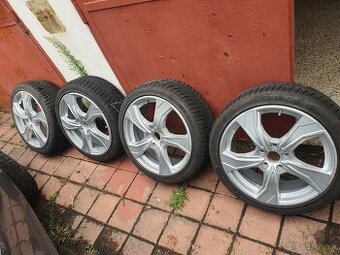 Kia Proceed zimní pneu Nexen na Alu discích