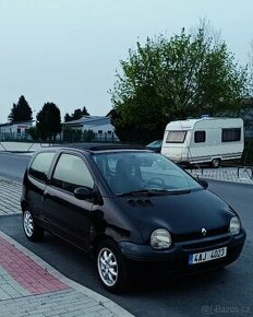 Prodám Renault Twingo 1.2 cabrio (se závadou)