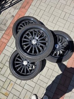 5×114.3 R18 225/40