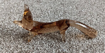 Skleněná figurka liška – hutní sklo, sklárna Škrdlovice