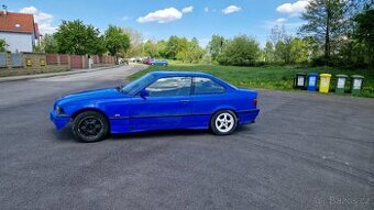 Bmw e36 coupe 2.8 (DRIFT)
