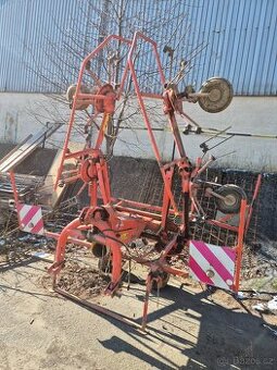Obraceč sena Kuhn GF 6301 MH