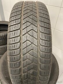 Zimni pneu 235/65R18