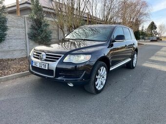 Volkswagen Touareg 3.0TDI 176kW KLIMA TAŽNÉ ADAPTIVNÍ TEMP.