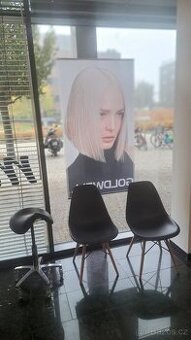 Pronajem kadernickeho křesla