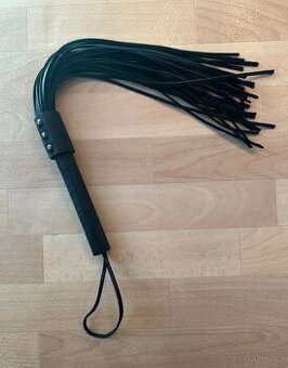 Důtky z pravé kůže (délka 60 cm) - 1