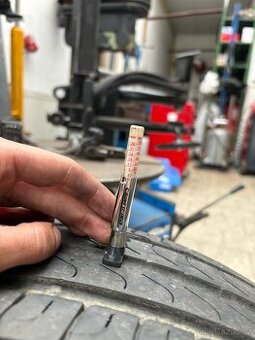 LETNÍ PNEUMATIKA NOKIAN 235/55 R17