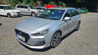 Hyundai I30 kombi 1.4 T-GDI DCT automat STYLE NAVI 98 tkm