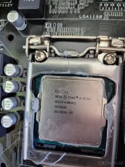 i7-4790k, 2x 8 Gb RAM Kingston HYPERX