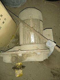 Elektromotor 3kW s převodovkou i vyměním