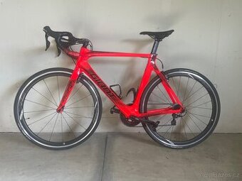 Prodám silniční kolo Giant Propel ve velice dobrém stavu.