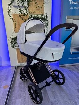 Bílý kočár Cybex Priam