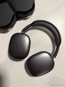 Apple AirPods Max - vesmírné sedá