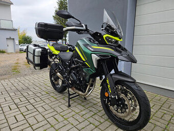 Benelli TRK 702X ABS