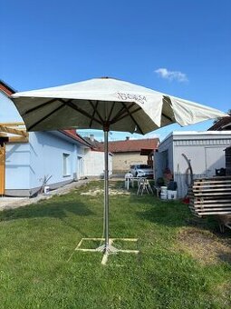Slunečník 2.7mx2.7m