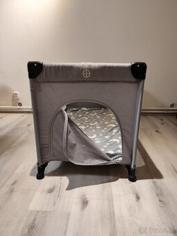 Dětská cestovní postýlka