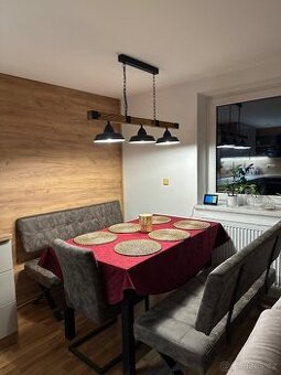 Jídelní stůl, 2 lavice, 2 židle