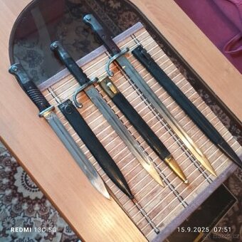 Bajonet , bodák 3 kusy.