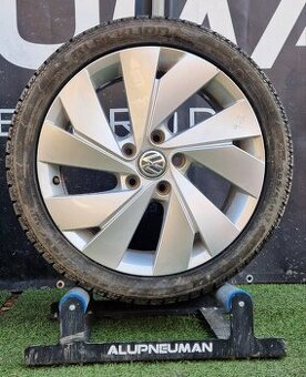 5x112 vw golf 8 R17 +❄️ zimní  pneu ZÁNOVNÍ STAV