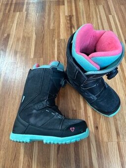 Gravity boa Micro Atop vel 37 snowboard boty
