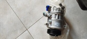 Škoda Octavia 2.2.0 TDI klimatizace