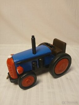 Stará dřevěná hračka