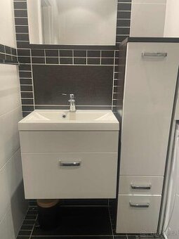 Luxusní bílý koupelnový nábytek set