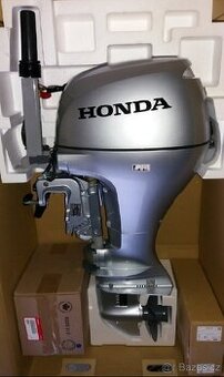 SLEVA - POSLEDNÍ LODNÍ MOTOR HONDA BF 20 - ZÁRUKA 5 LET