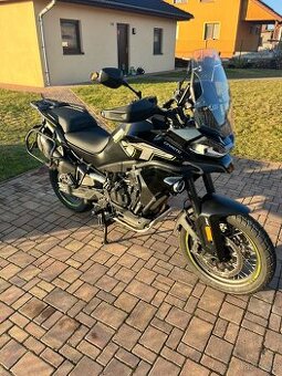 CF MOTO 800 MT explore